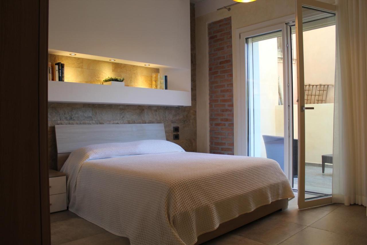 Villa Martina Desenzano del Garda Exteriör bild