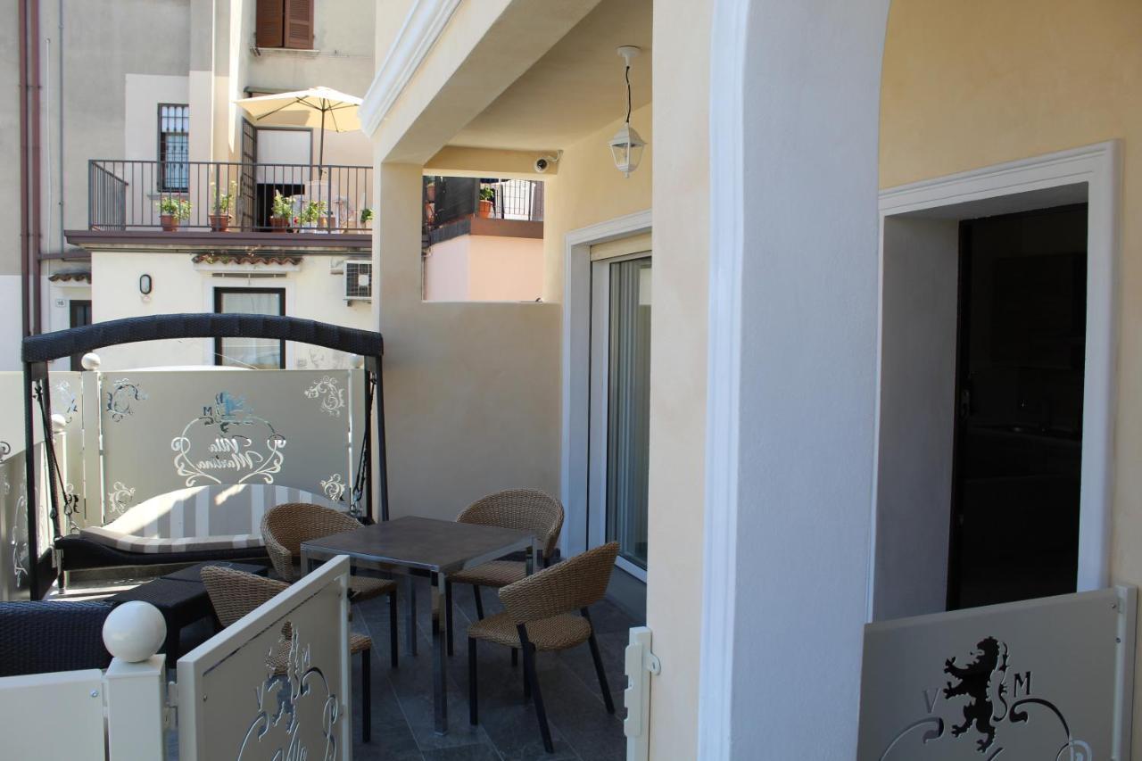 Villa Martina Desenzano del Garda Exteriör bild