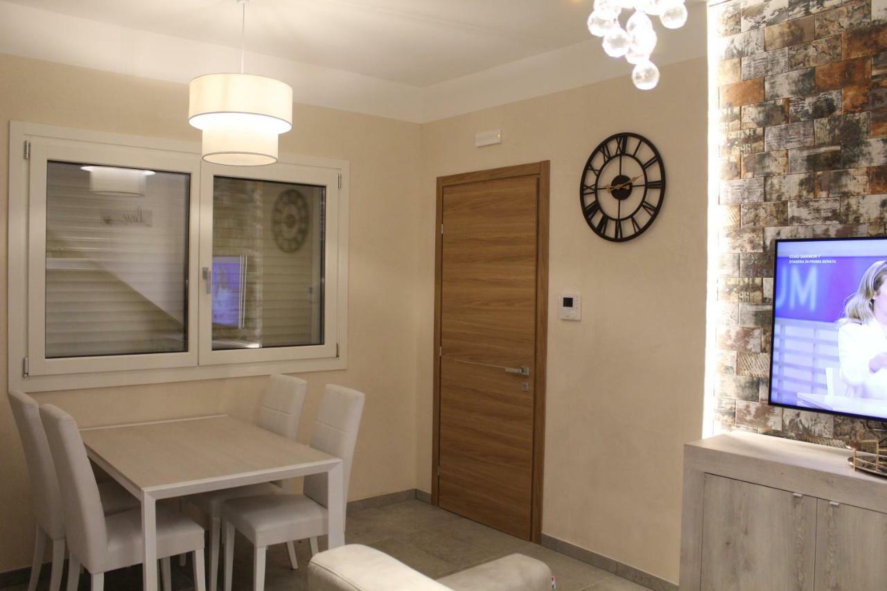 Villa Martina Desenzano del Garda Exteriör bild