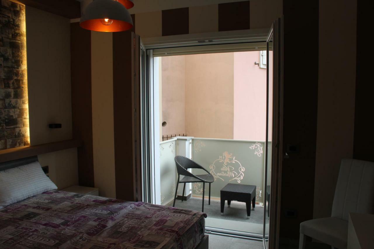 Villa Martina Desenzano del Garda Exteriör bild