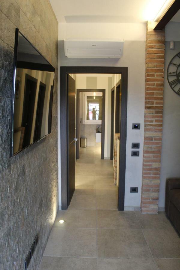 Villa Martina Desenzano del Garda Exteriör bild