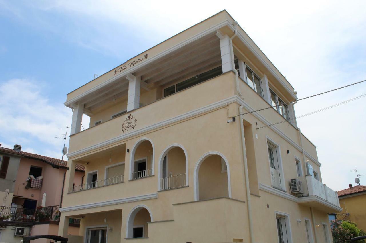 Villa Martina Desenzano del Garda Exteriör bild