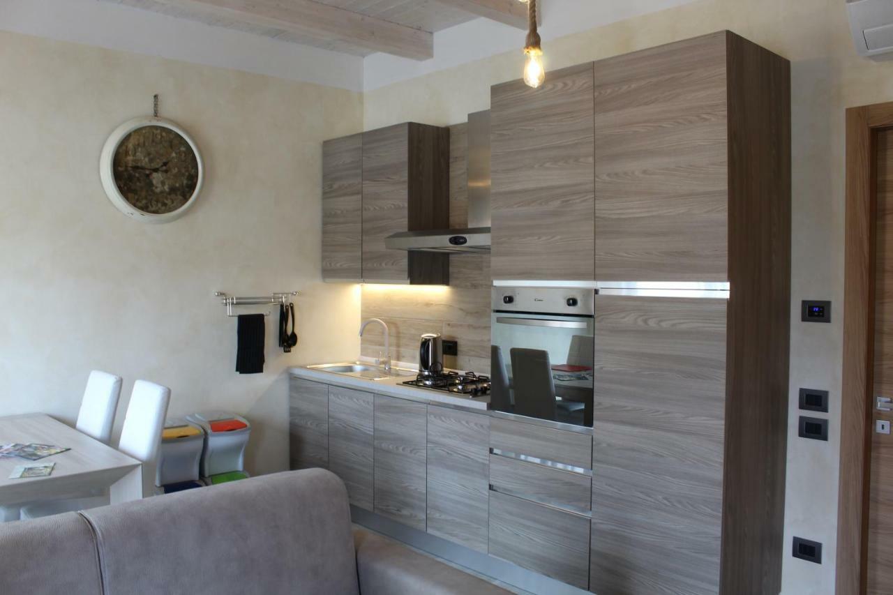 Villa Martina Desenzano del Garda Exteriör bild
