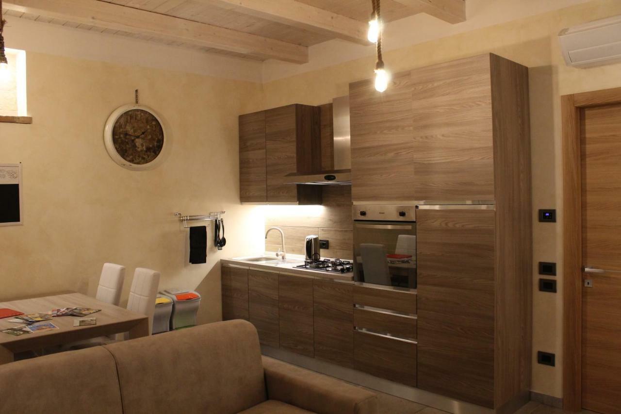 Villa Martina Desenzano del Garda Exteriör bild