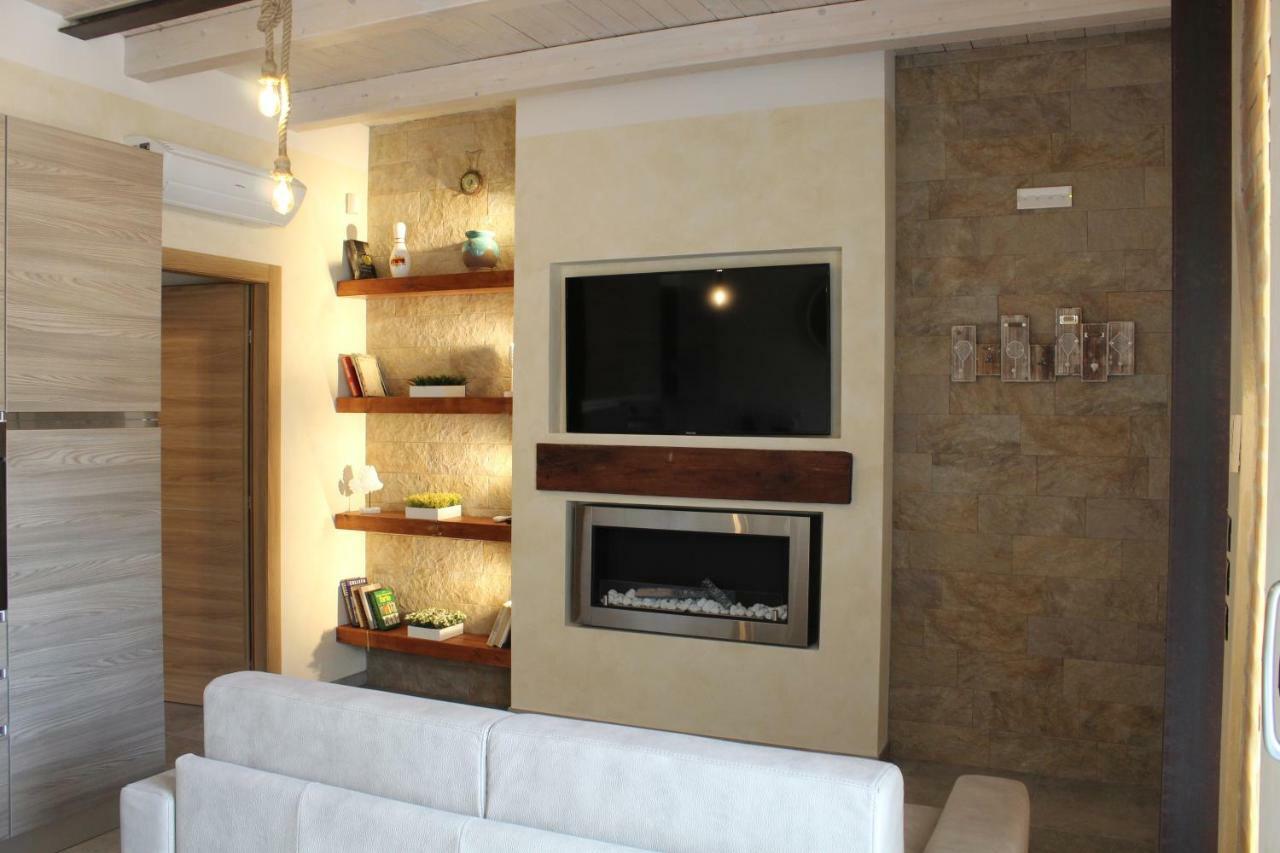 Villa Martina Desenzano del Garda Exteriör bild